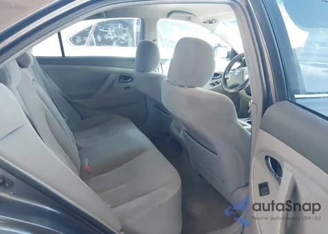 2009 Toyota Camry Le z USA, uszkodzony, nr VIN 4T1BE46K29U368725